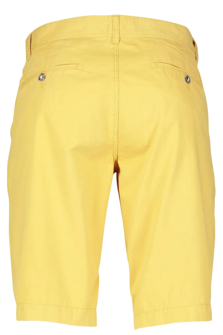 Shorts Brax regular fit geel