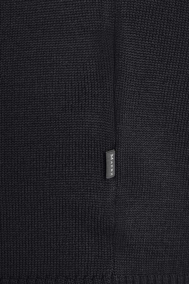 Maerz pullover ronde hals zwart merinowol
