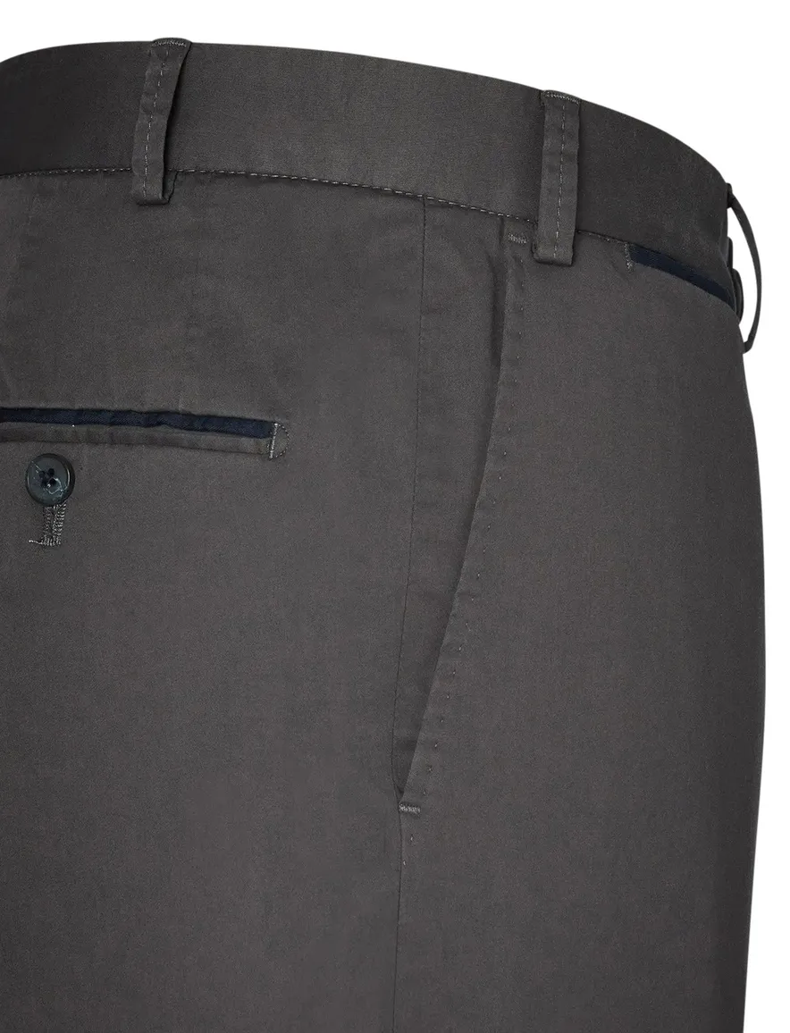 Flatfront Hiltl Peaker-s antraciet katoen