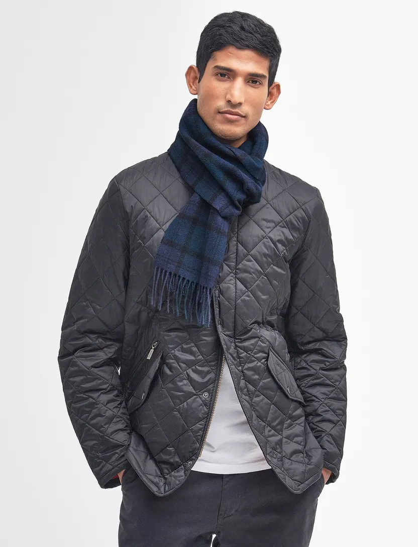 Barbour sjaal donkerblauw geruit zwart