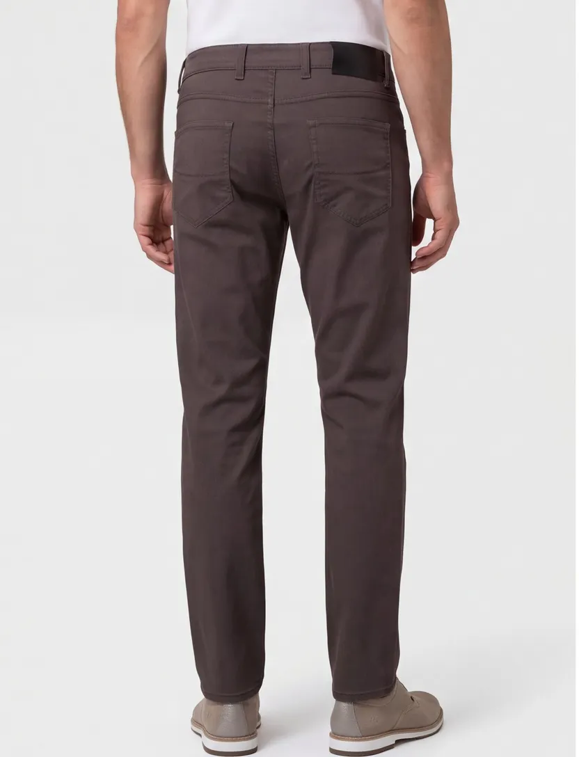 Brax 5-pocket donker bruin Cadiz