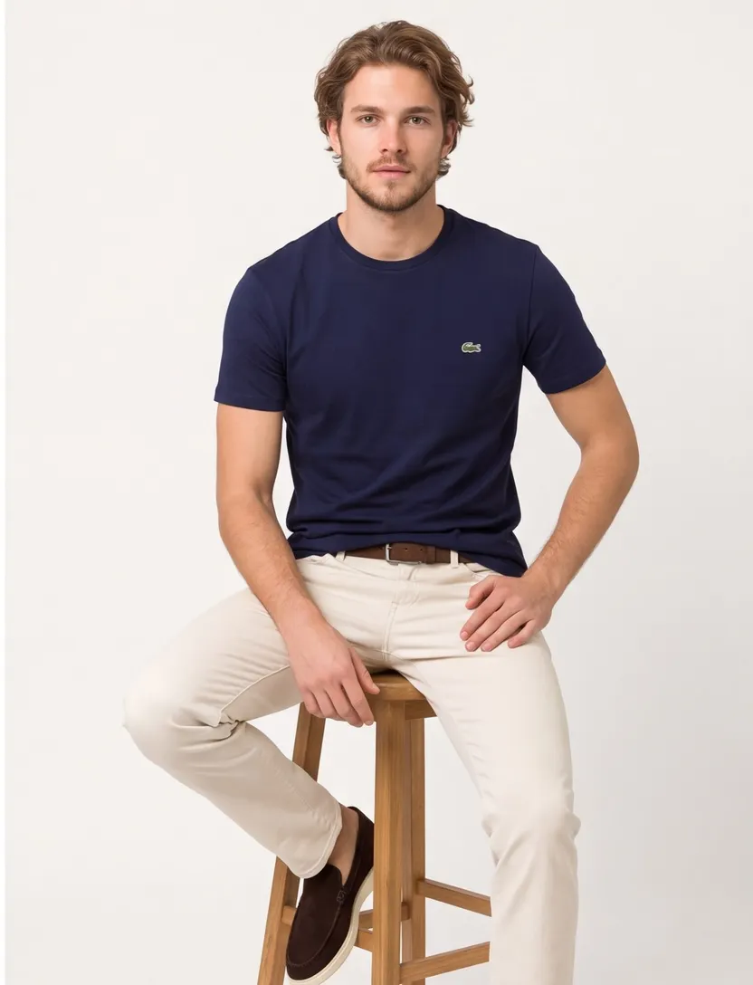 Regular Fit t-shirt Lacoste donkerblauw effen ronde hals