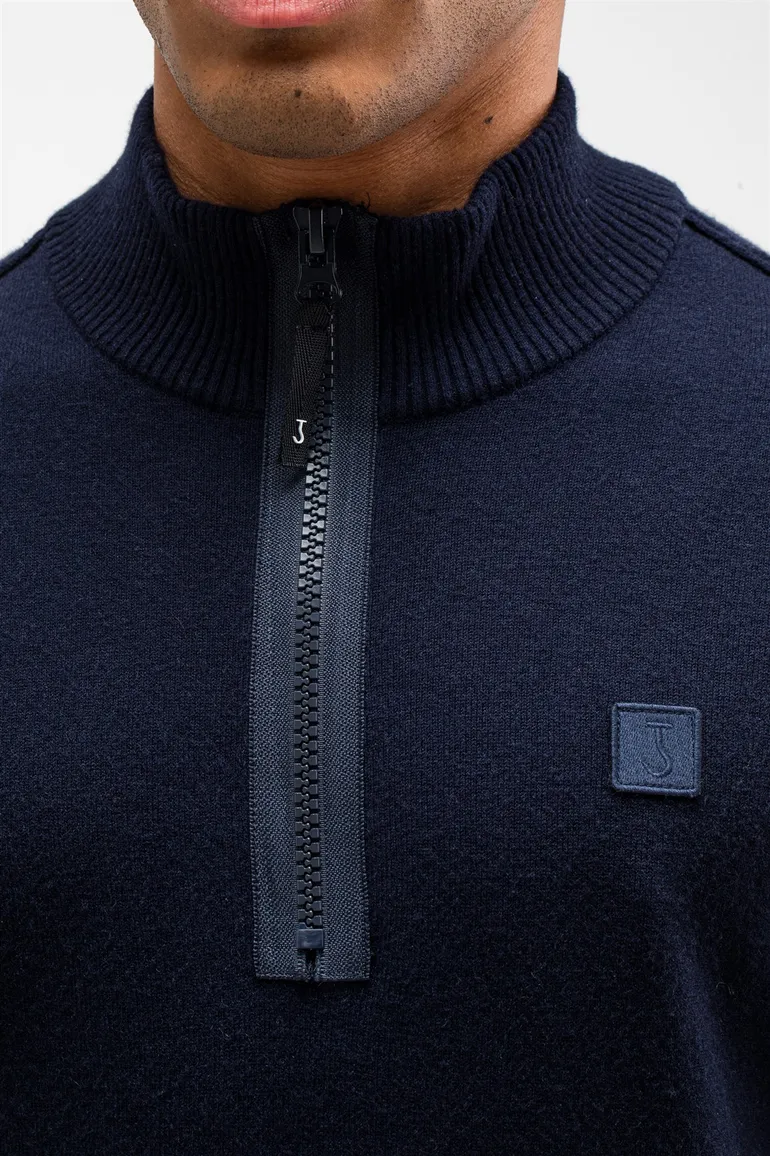 Butcher of Blue trui opstaande kraag donkerblauw effen wol
