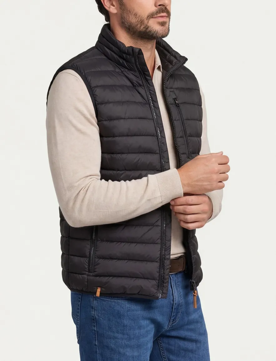 Camel Active bodywarmer zwart opstaande kraag