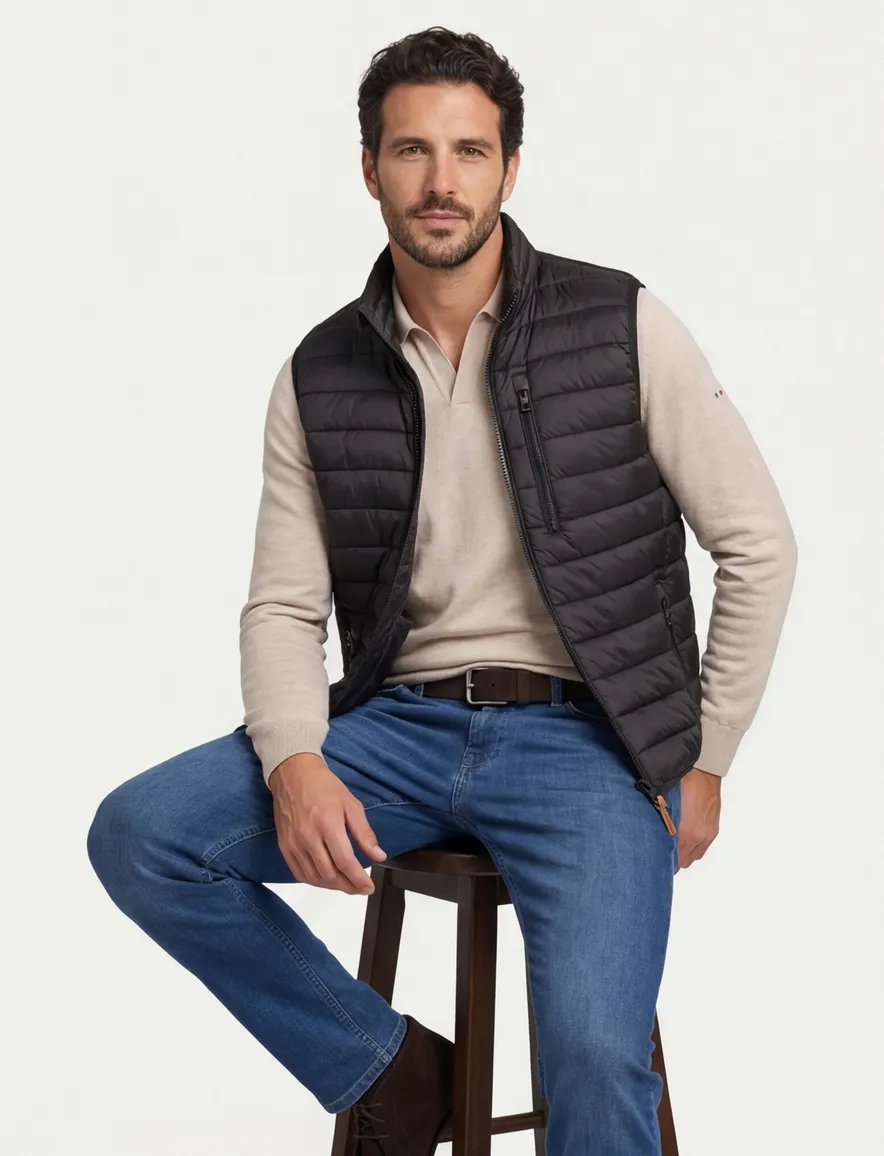 Camel Active bodywarmer zwart opstaande kraag