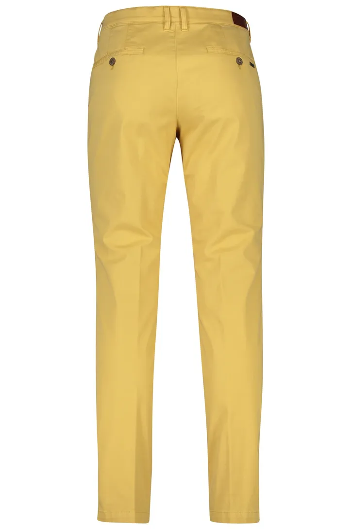 Geel effen M.E.N.S. katoenen broek