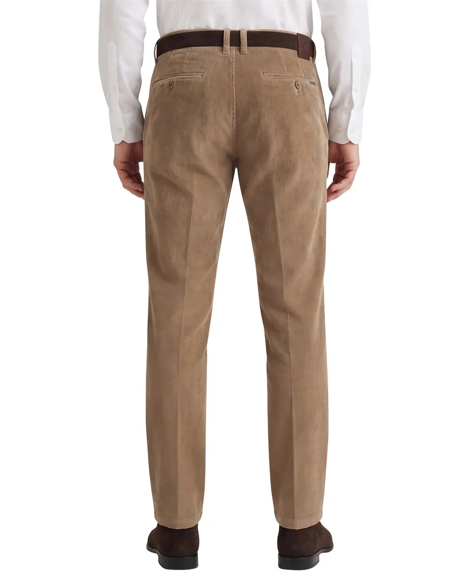 M.E.N.S chino bruin effen corduroy