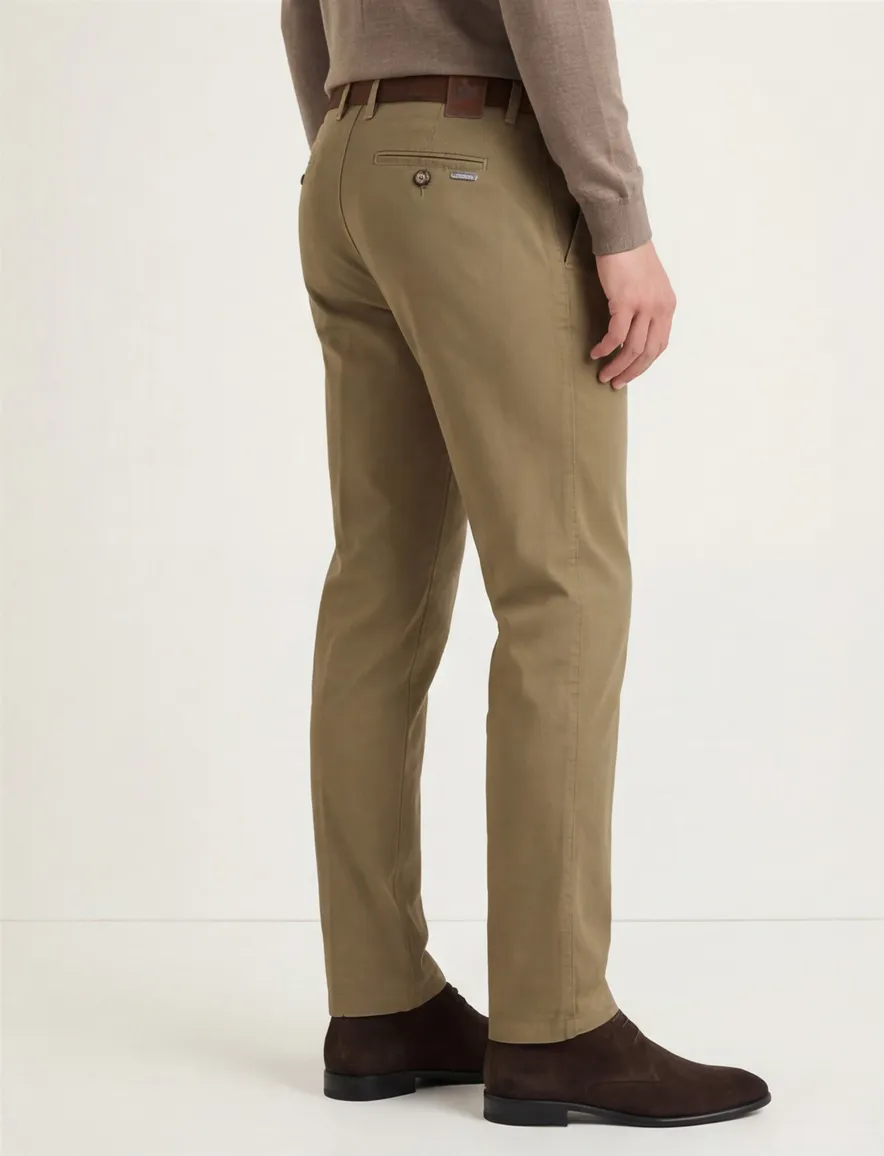 M.E.N.S. chino Madison bruin effen katoen