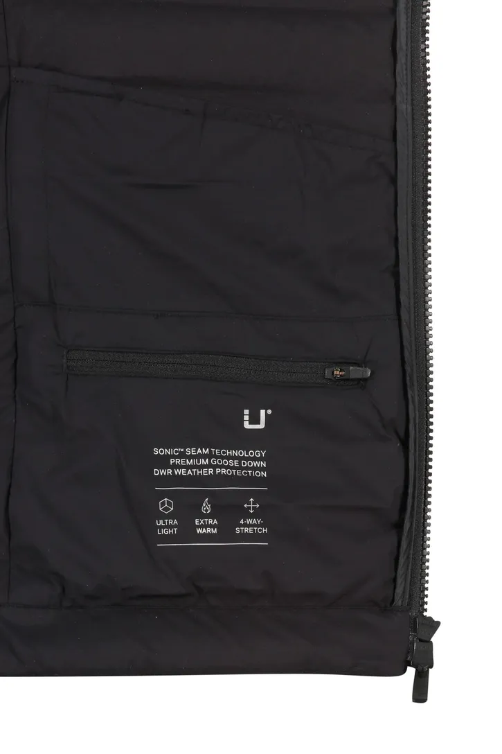 UBR zomerjas zwart effen rits normale fit met logo
