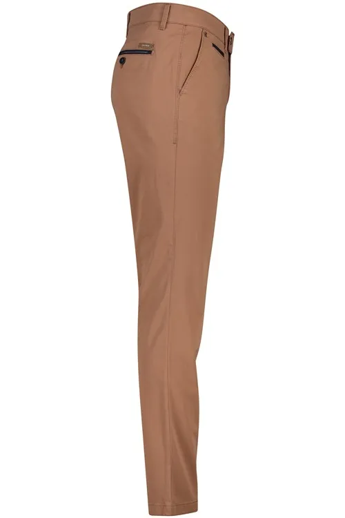Gardeur broek roestbruin effen
