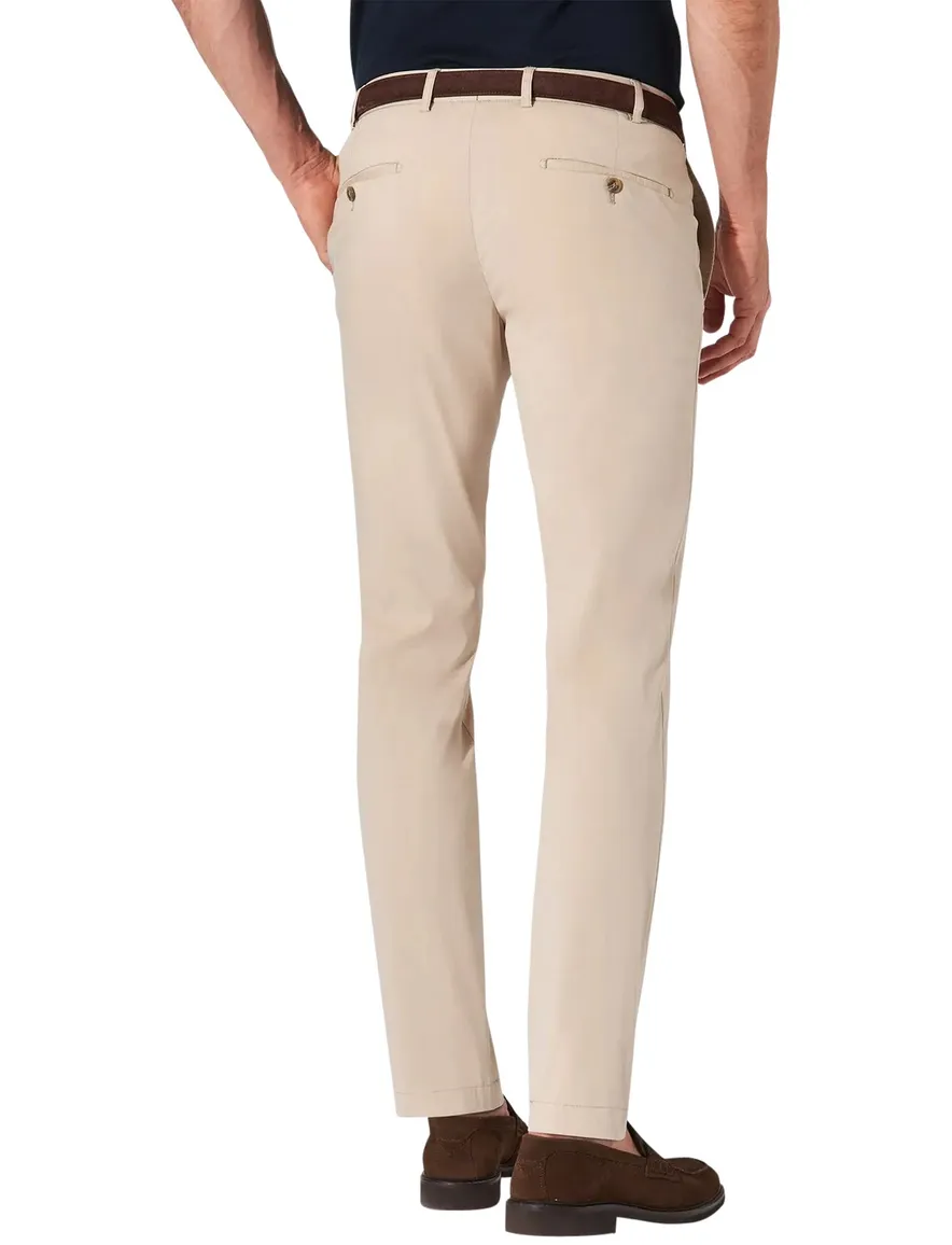Hiltl katoenen broek beige effen katoen Tarent