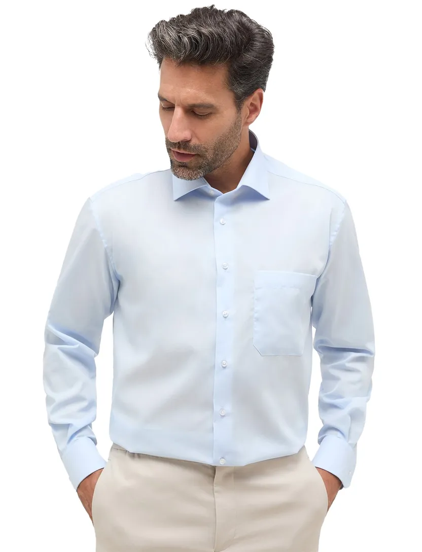 Eterna business overhemd Comfort Fit lichtblauw borstzak effen katoen