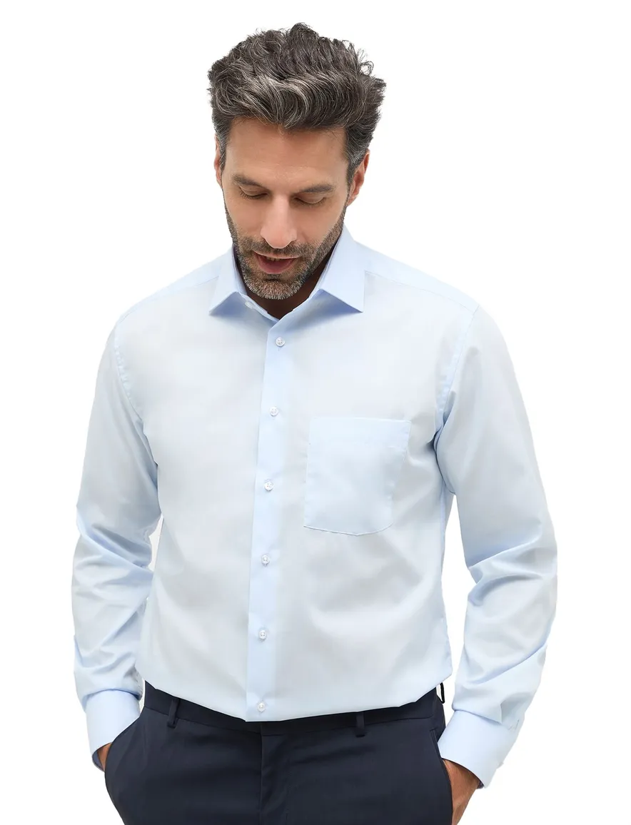 Eterna overhemd strijkvrij Modern Fit katoen lichtblauw