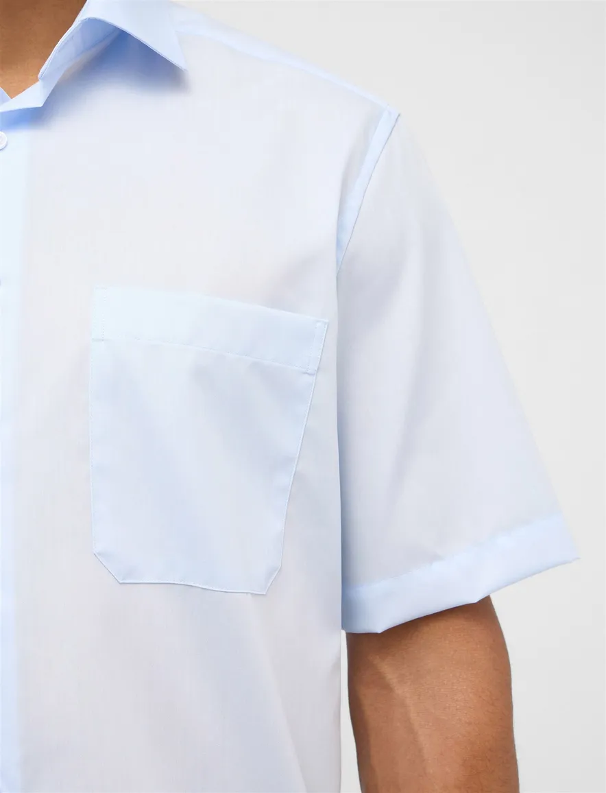 Eterna Comfort Fit lichtblauw overhemd katoen korte mouw
