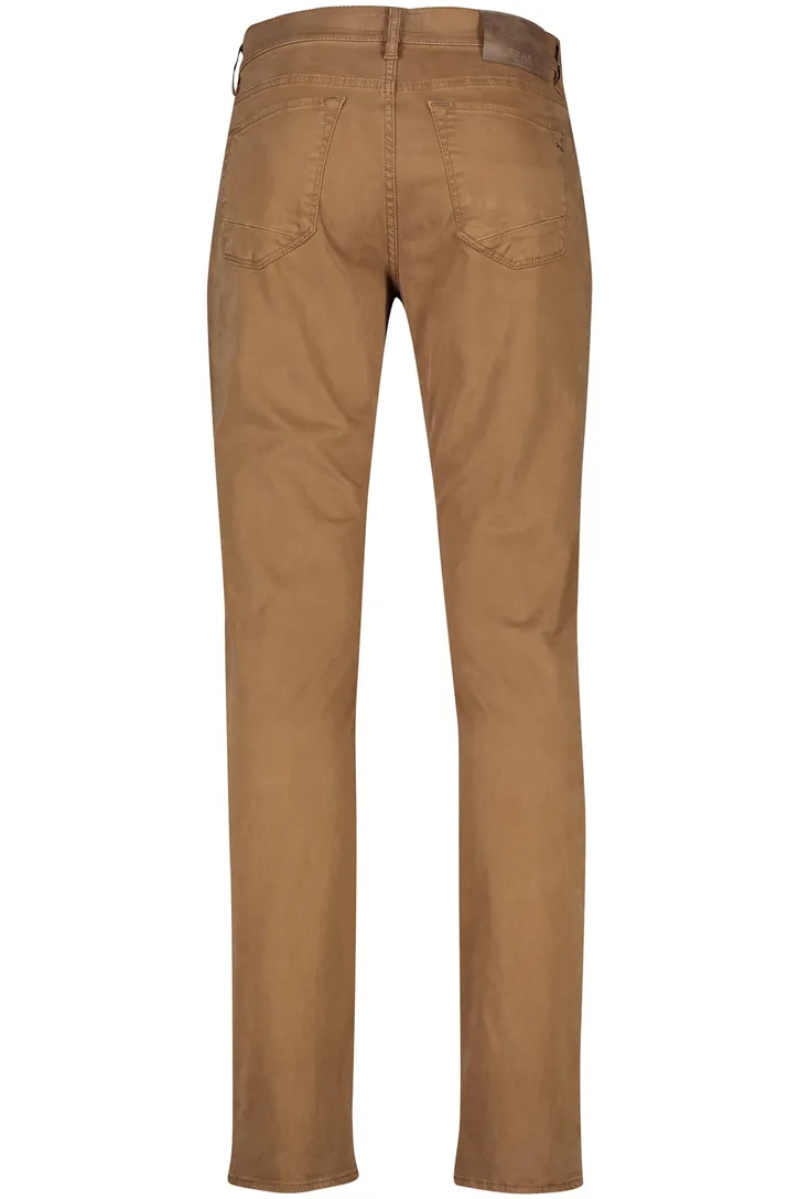 Brax 5-pocket bruin katoen Chuck