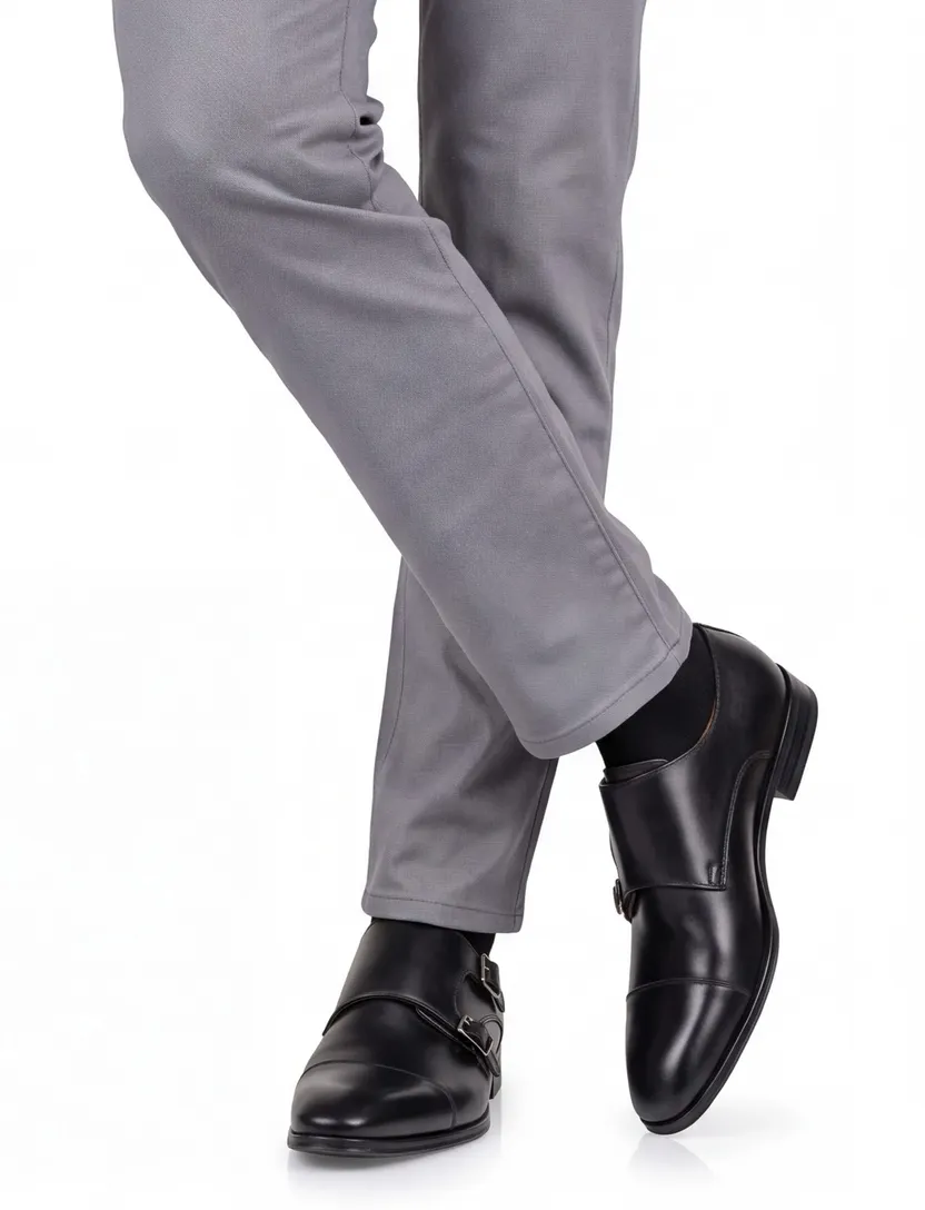 Floris van Bommel nette schoenen zwart effen leer laag model met gesp
