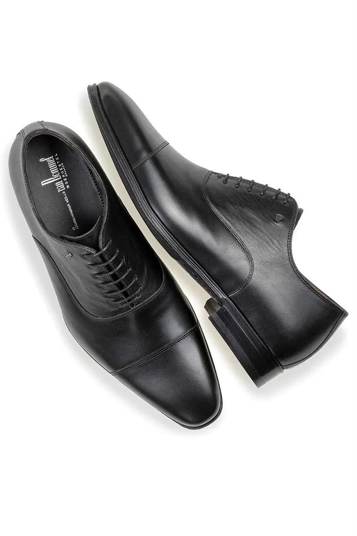 Floris van Bommel veterschoenen laag model zwart effen leer