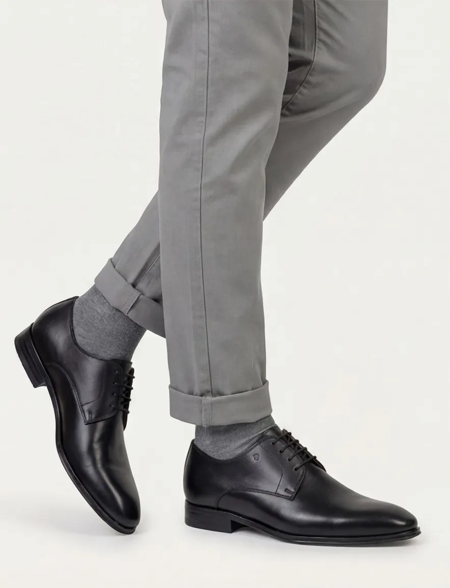 Floris van Bommel veterschoenen zwart effen leer laag model