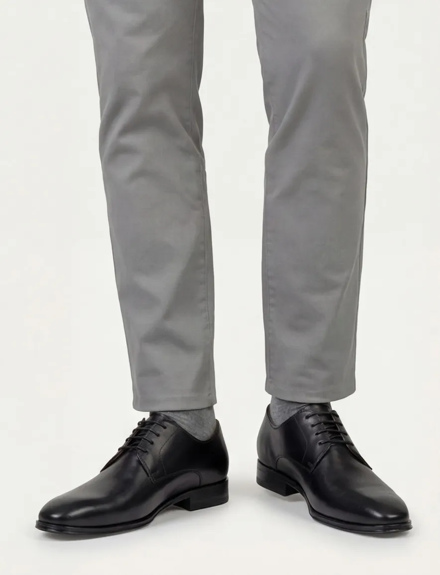 Floris van Bommel veterschoenen zwart effen leer laag model