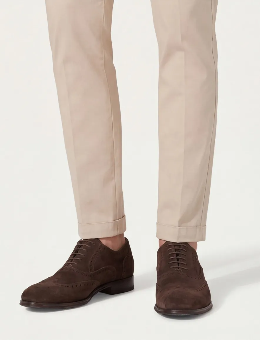 van Bommel veterschoen donkerbruin suede stippen
