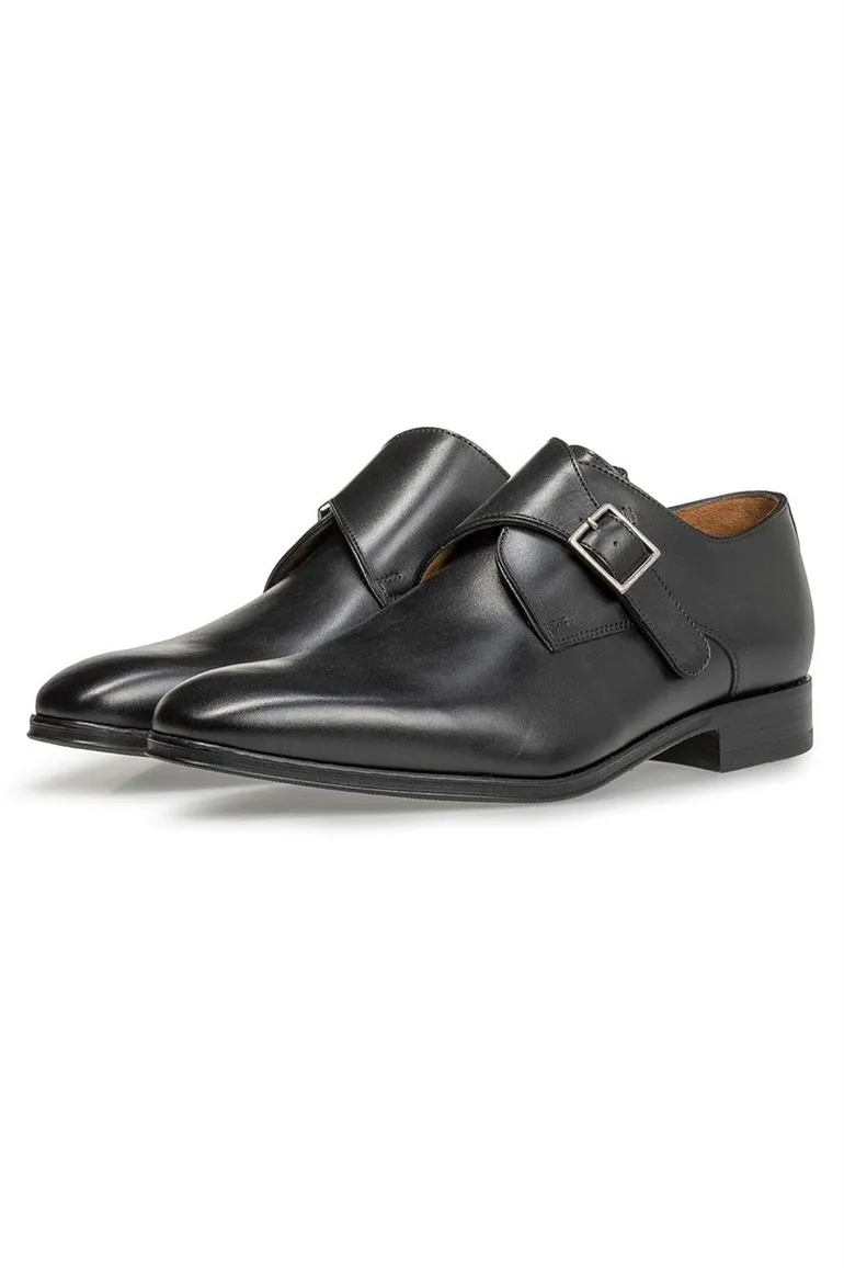 Floris van Bommel nette lage schoenen zwart effen leer met gesp