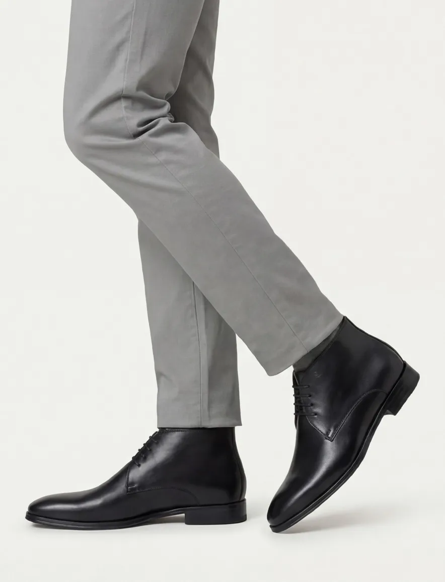 Floris van Bommel veterschoenen zwart effen leer hoog model