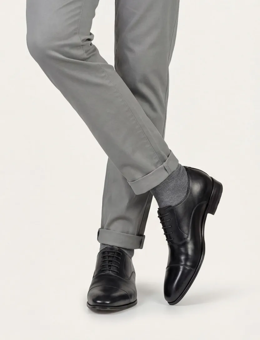 Floris van Bommel veterschoenen zwart effen leer en rubber