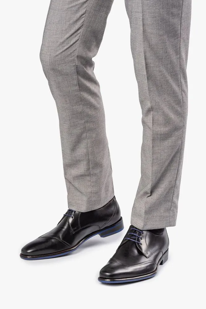 Floris van Bommel nette veterschoenen zwart met blauw detail
