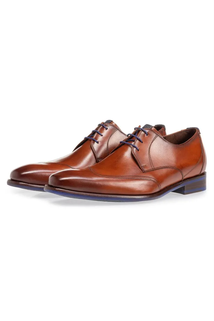 Floris van Bommel veterschoenen bruin effen blauwe veters leer