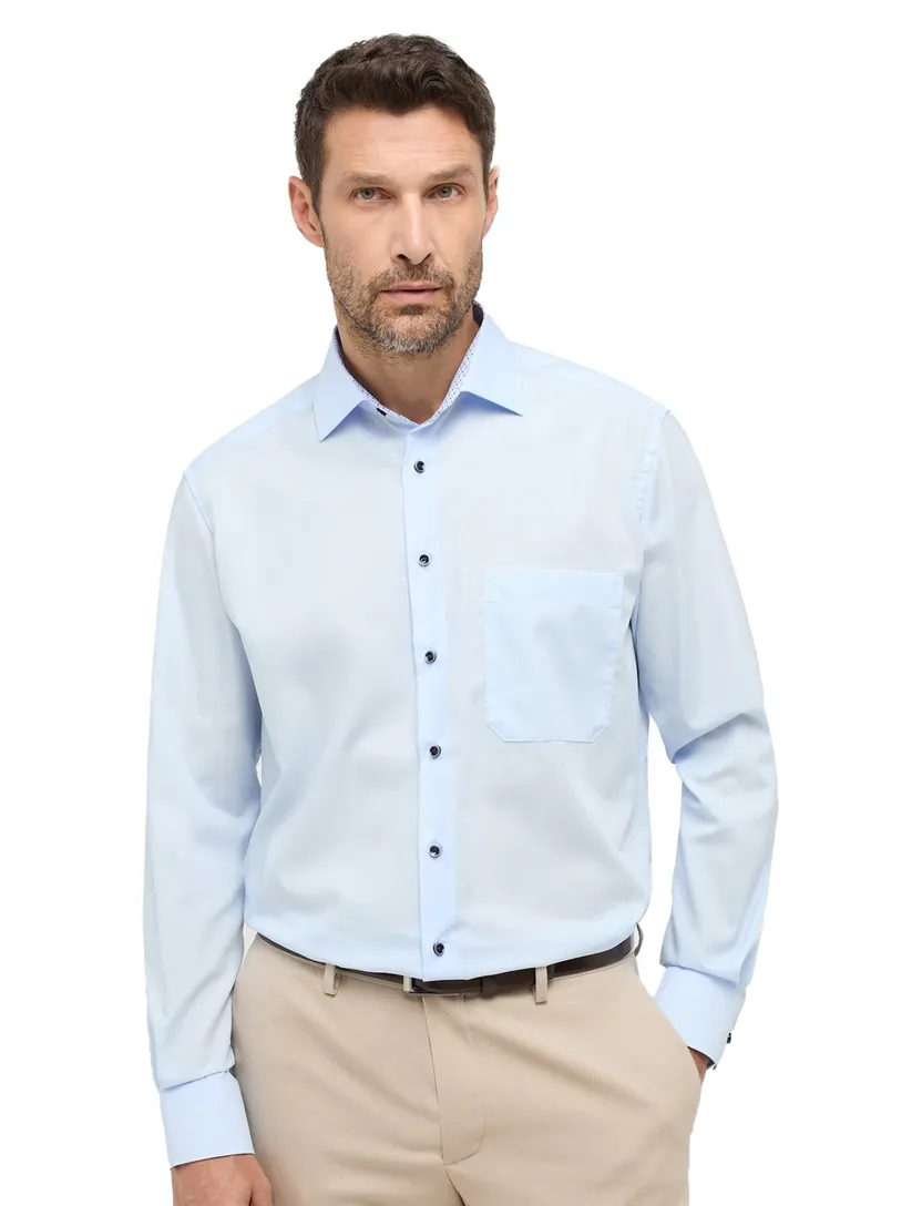 Eterna overhemd lichtblauw comfort fit met borstzak