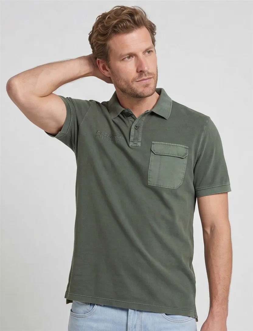 Camel Active poloshirt 2-knoops donkergroen borstzak