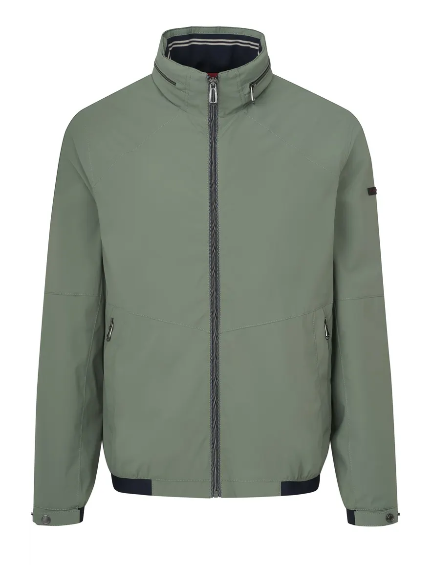 Groene Bugatti zomerjas wijde fit