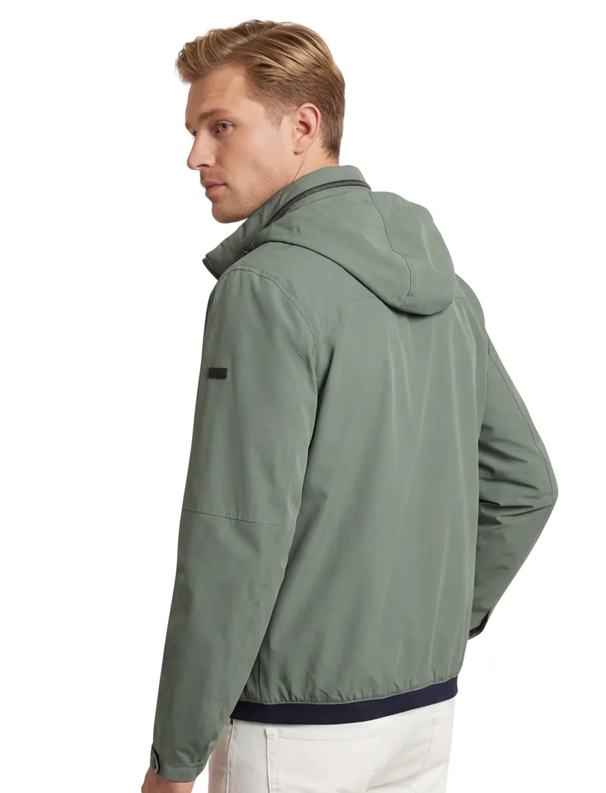Groene Bugatti zomerjas wijde fit