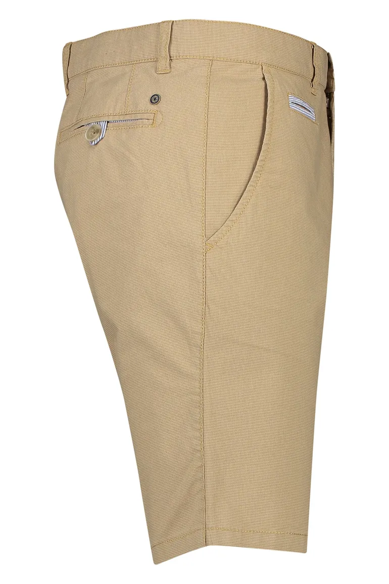 COM4 korte broek effen camel katoen normale fit