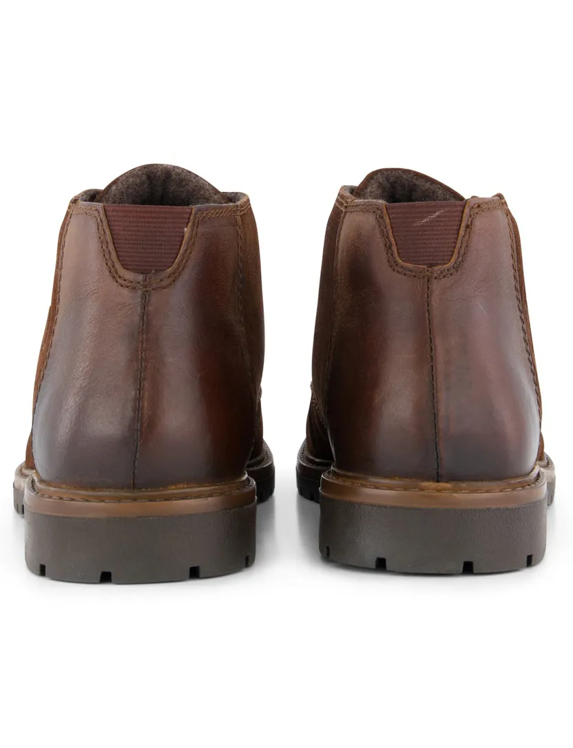 Bugatti veterschoenen bruin leer effen