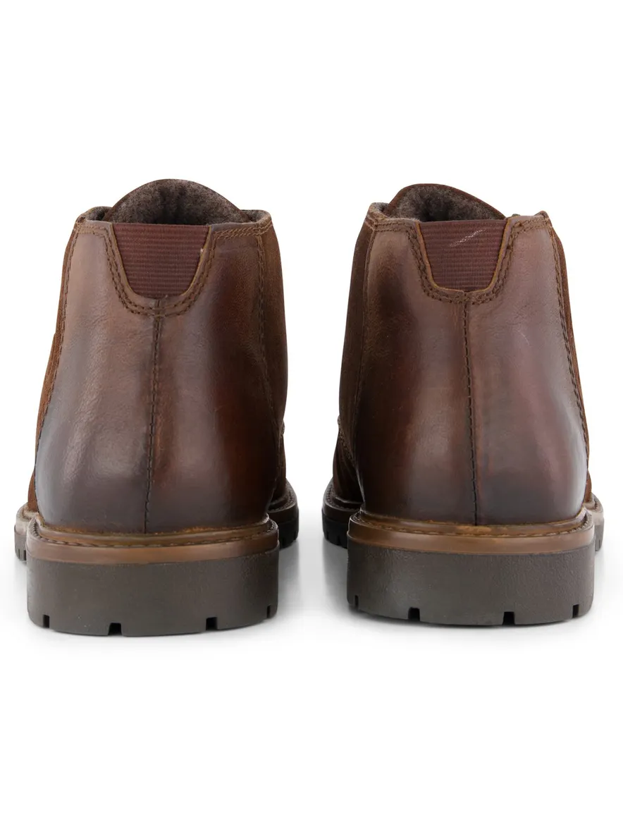 Bugatti veterschoenen bruin leer effen