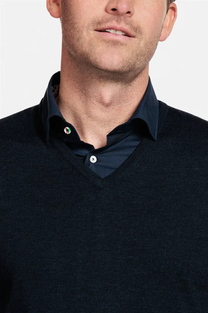 Thomas Maine trui donkerblauw v-hals normale fit 100% wol