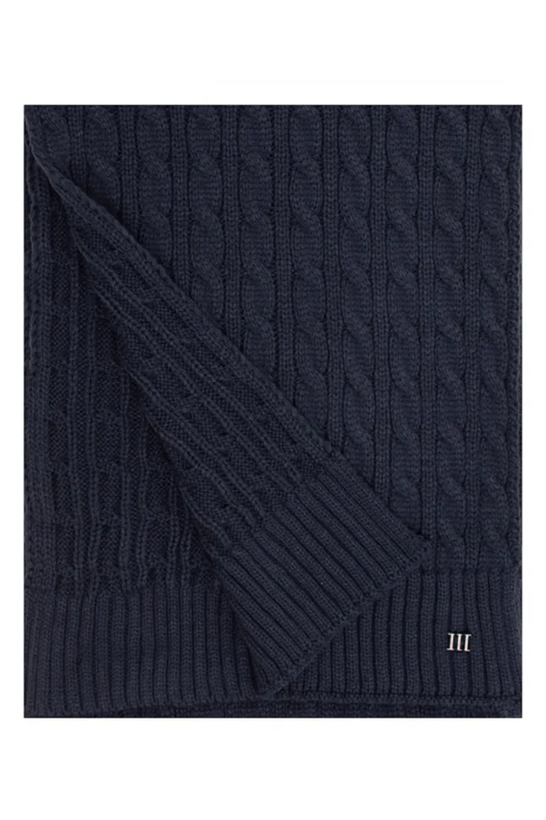 Tresanti sjaal donkerblauw gebreid effen