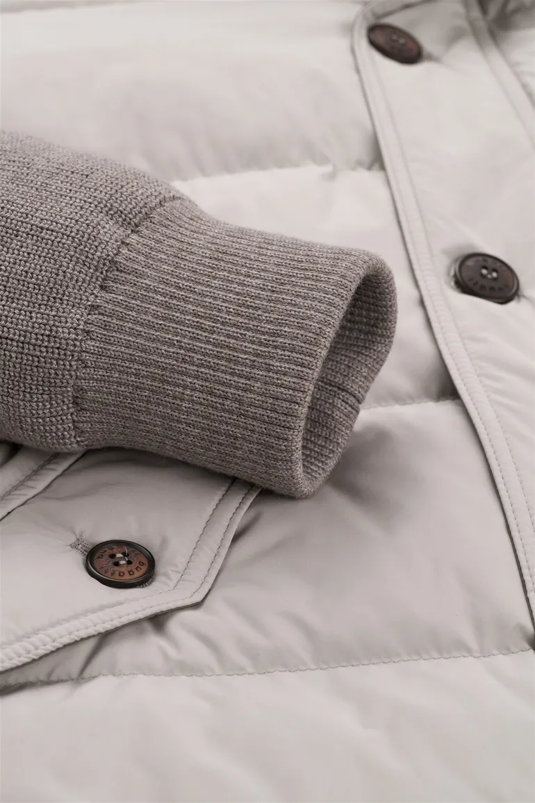 Bugatti tussenjas beige met knoop + rits wijde fit
