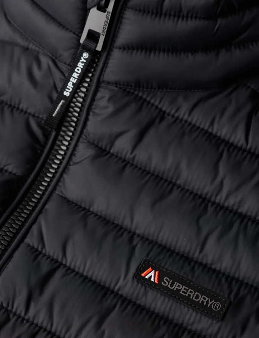 Nylon Superdry bodywarmer zwart effen slim fit