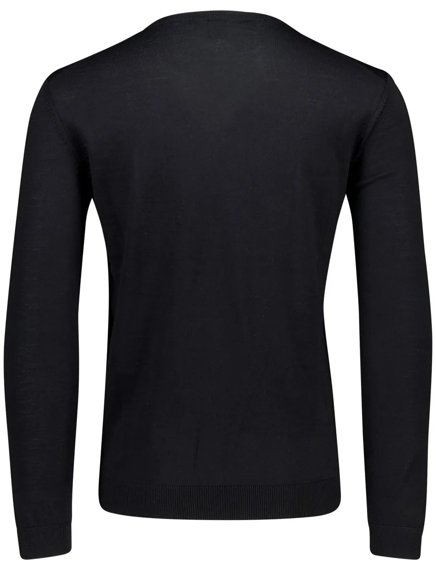 Boss Melba-P finest italian yarn zwart gebreid