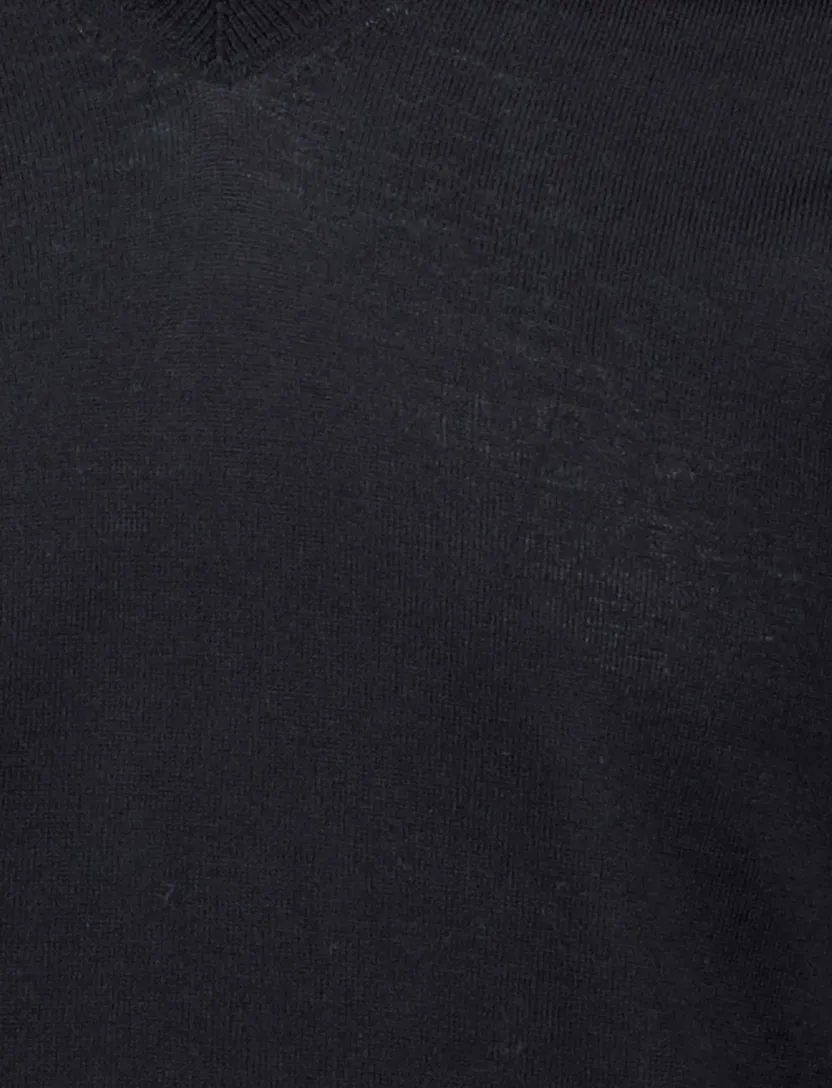 Boss Melba-P finest italian yarn zwart gebreid
