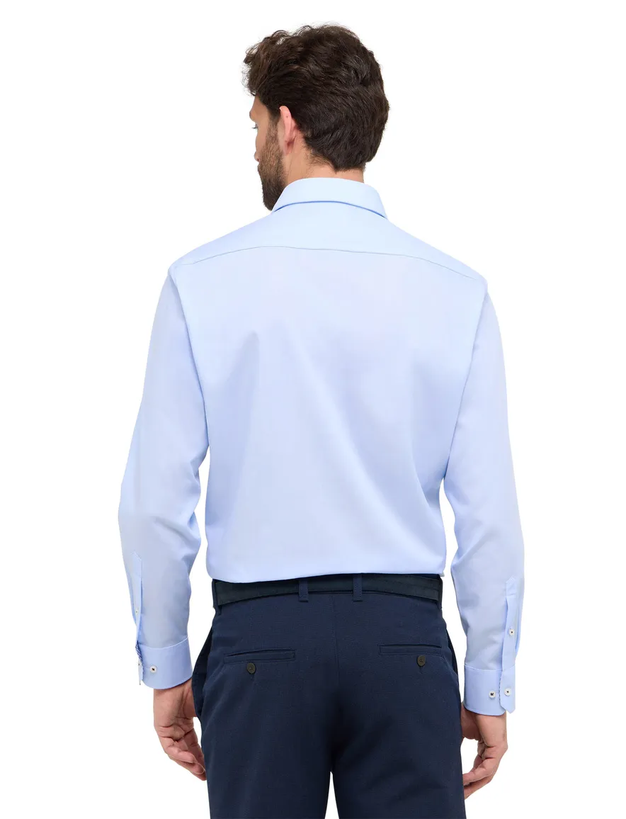 Eterna overhemd lichtblauw comfort fit borstzak