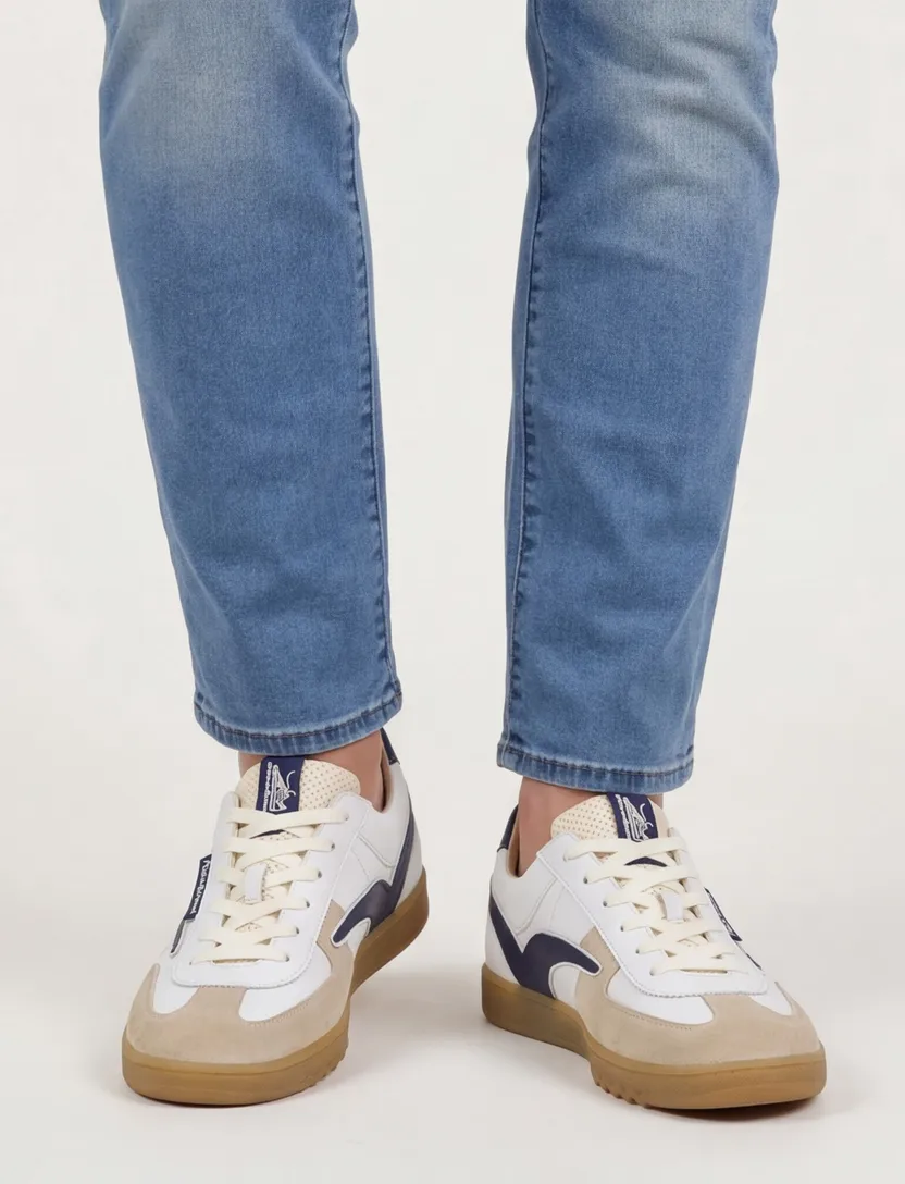 Floris van Bommel sneakers wit donkerblauw beige laag