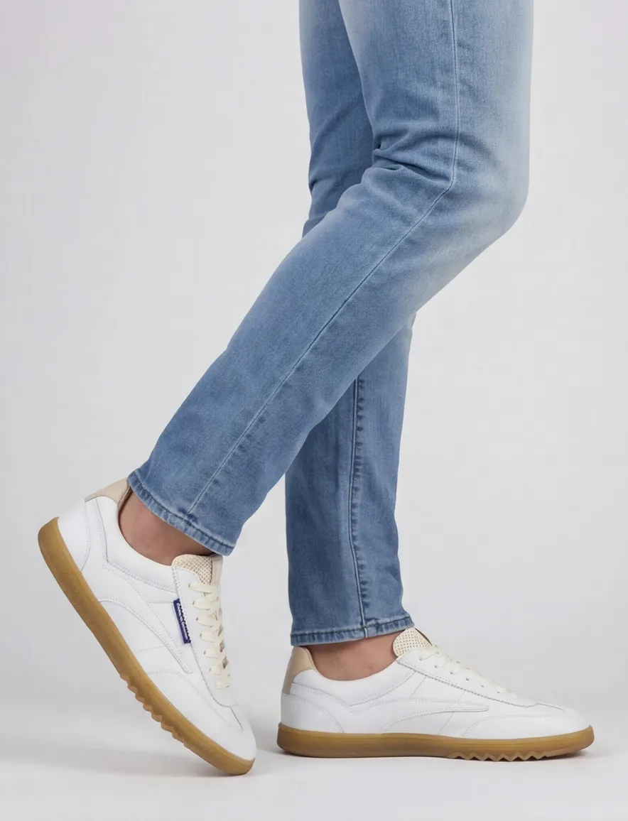 Floris van bommel sneaker wit effen leer