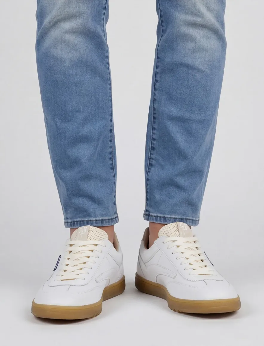 Floris van bommel sneaker wit effen leer