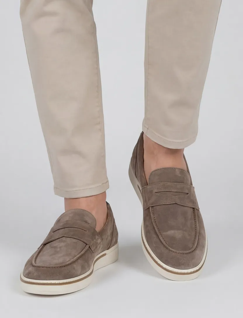 Loafers van Bommel beige suede