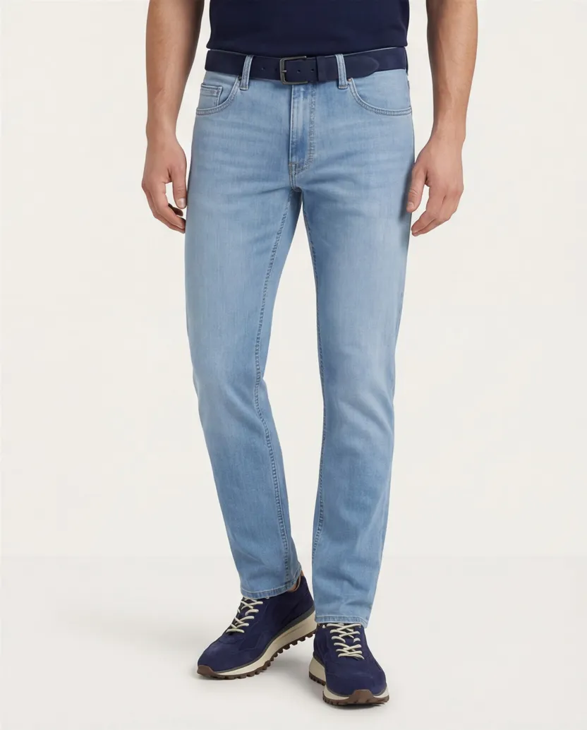 jeans Brax lichtblauw