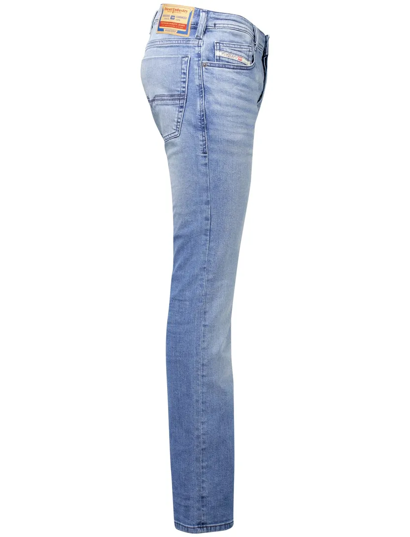jeans Diesel Zatiny lichtblauw bootcut model