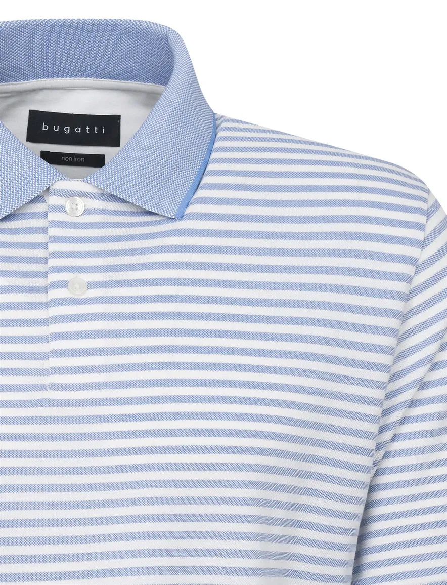 Bugatti polo lichtblauw gestreept